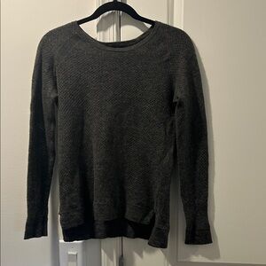 Women's Dark Gray Crewneck Cashmere Sweater - Lightweight Everyday Knit